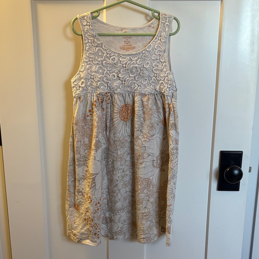 Old Navy Kids Dress - Cream and Orange Floral